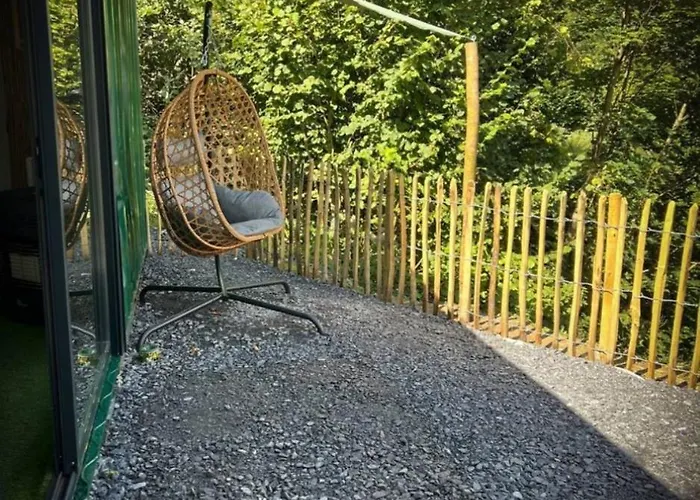 Nuit Insolite Conteneur Tropical Tente de luxe *